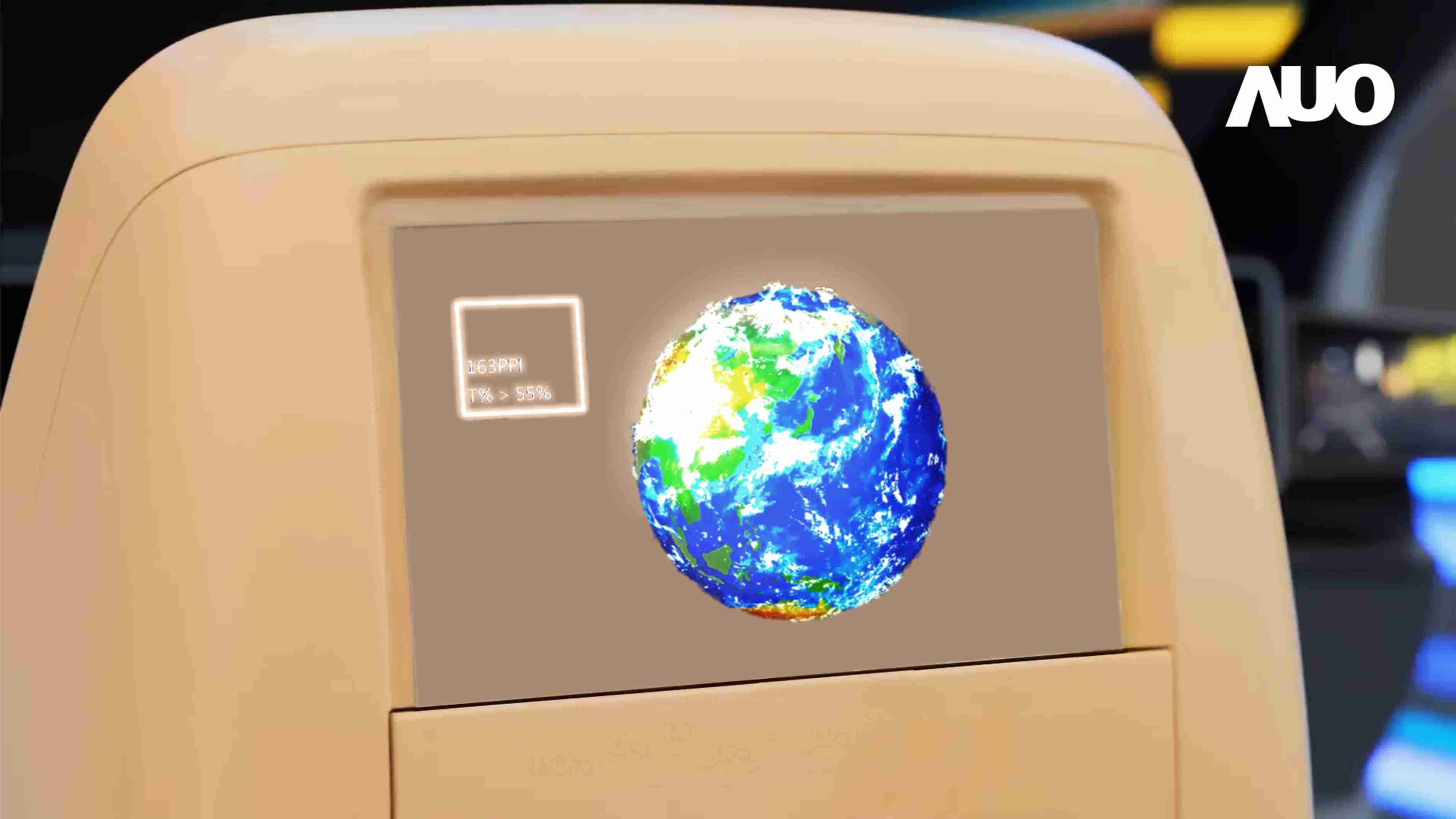 杏悦2突破设计与制程挑战，，，，推出全球最高分辨率163ppi的13.5吋透明Micro LED面板，，，，并积极布局智能车市场，，以期拓展透明显示应用的可能性